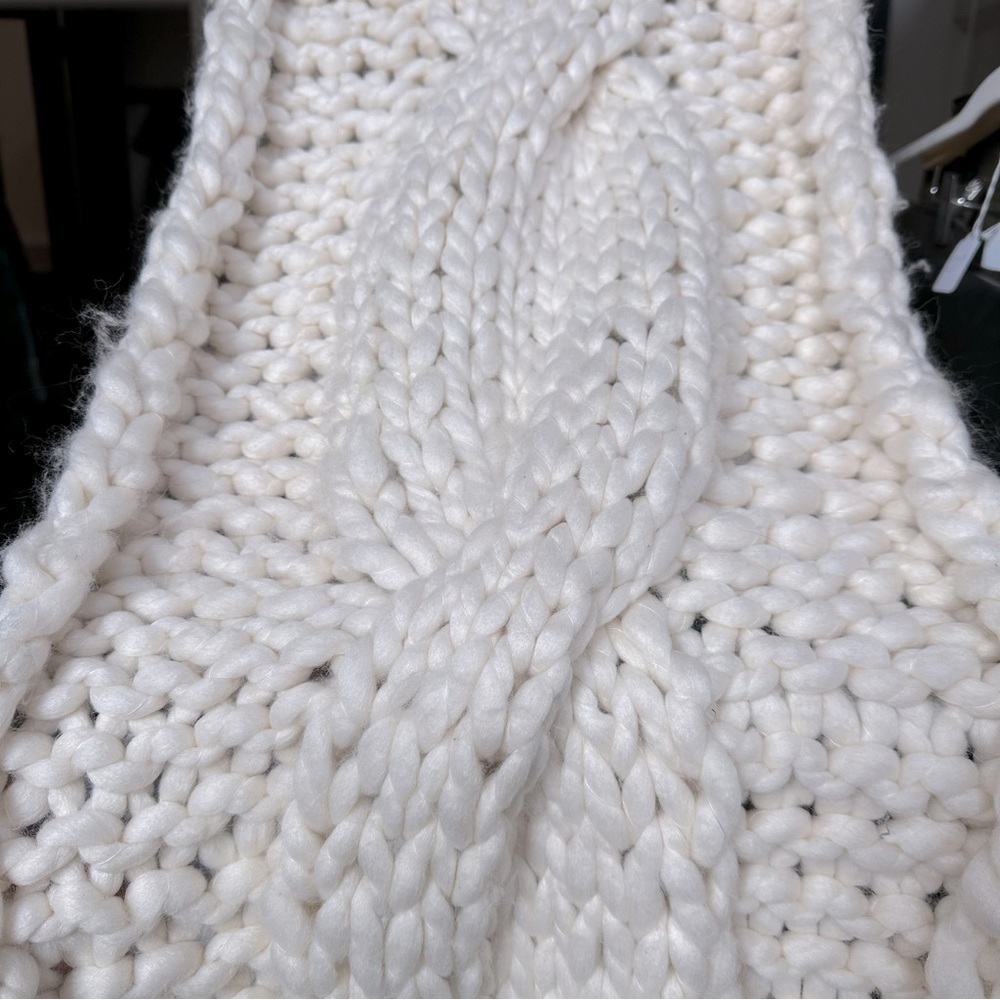 Crate&Barrel Chucky Knit Wool Runner 6ft